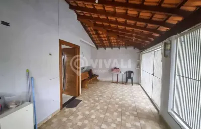 Casa com 4 quartos à venda na rua canadá, jardim das nações, itatiba, 135 m2 por r$ 375.000