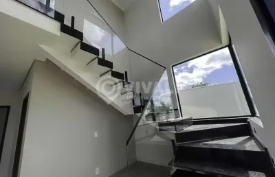 Casa em condomínio fechado com 3 quartos à venda na avenida rosa scavone, reserva santa rosa, itatiba, 250 m2 por r$ 1.800.000