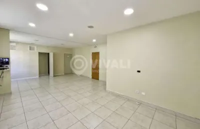 Sala comercial com 3 salas para alugar na rua campos sales, centro, itatiba, 70 m2 por r$ 1.950