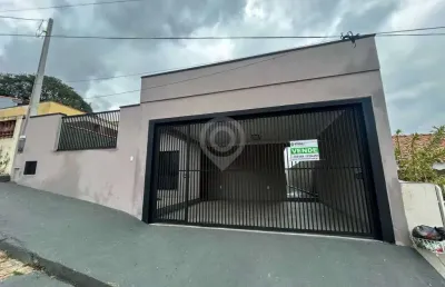 Casa com 3 quartos à venda na rua ignacio sesti, vila santa luzia, itatiba, 130 m2 por r$ 690.000