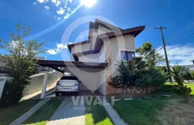 Casa em condomínio fechado com 4 quartos à venda na avenida maria thereza da costa naufal, condomínio itatiba country, itatiba, 237 m2 por r$ 1.800.000