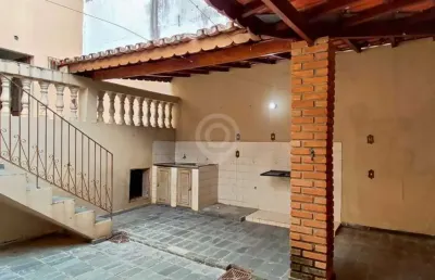 Casa com 4 quartos para alugar na rua joão thomazini, jardim méxico, itatiba, 100 m2 por r$ 3.500