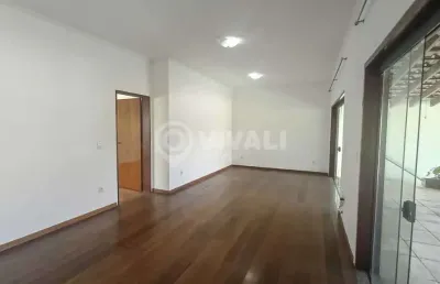 Casa com 4 quartos à venda na rua dorival mantovani, nova itatiba, itatiba, 311 m2 por r$ 990.000