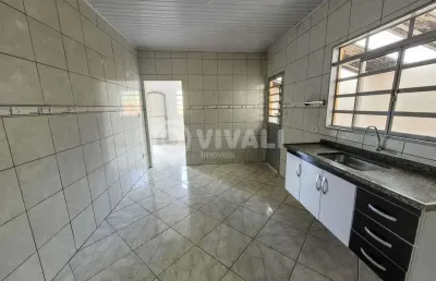 Casa com 3 quartos para alugar na rua atílio lanfranchi, vila bela vista, itatiba, 80 m2 por r$ 2.300