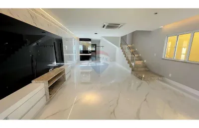 Casa duplex de esquina - alto padrão e sofisticação