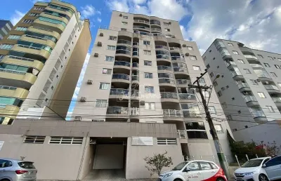 Apartamento com 2 quartos para alugar no Centro I, Brusque 