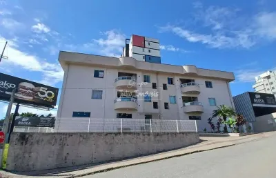 Apartamento com 2 quartos para alugar no Santa Terezinha, Brusque 