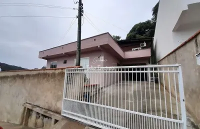 Casa com 4 quartos à venda no Cerâmica Reis, Brusque 