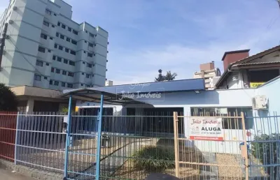 Casa com 5 quartos para alugar no Centro I, Brusque 
