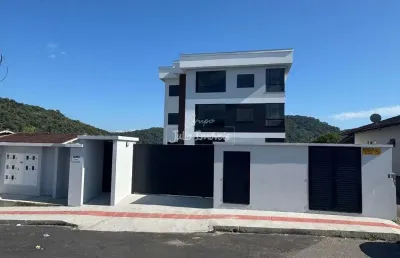 Apartamento com 2 quartos para alugar no Paquetá, Brusque 