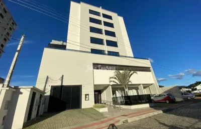 Apartamento com 2 quartos para alugar no Centro I, Brusque 