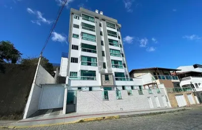 Apartamento com 2 quartos para alugar no Azambuja, Brusque 