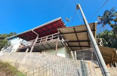 Casa com 3 quartos para alugar no Nova Brasília, Brusque 