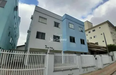 Apartamento com 2 quartos para alugar no Souza Cruz, Brusque 