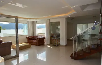 Linda casa no condomínio passaredo taquara. oportunidade!!!