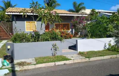 Belíssima casa à venda no condomínio vilas de jacuípe – camaçari/ba