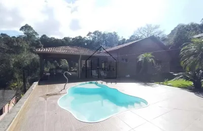 Casa à venda, 3 suítes - 383m² - jardim itatiaia - embu das artes/sp
