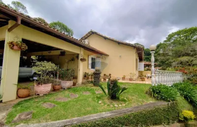 'casa luxuosa no prestigiado bairro golfe, teresópolis'
