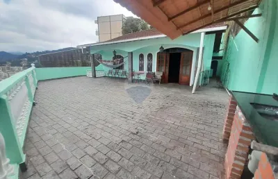 Casa mobiliada exclusiva no bairro fazendinha – o lar dos seus sonhos!