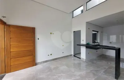 Casa com 3 quartos à venda no Utinga, Santo André 