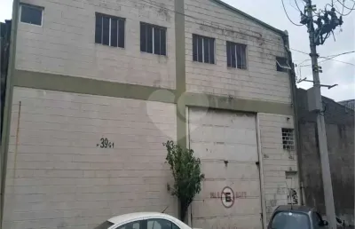 Barracão / Galpão / Depósito para alugar no Utinga, Santo André 