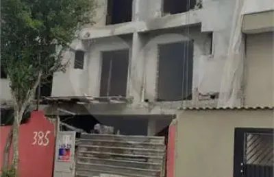 Casa em condomínio fechado com 2 quartos à venda no Utinga, Santo André 