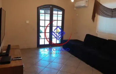 Casa com 3 quartos à venda na Rua Terezinha Borges, 57, Chatuba, Mesquita