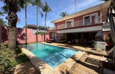Casa sobrado com 4 quartos suites para alugar no condomínio guaporé 1