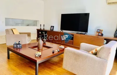 Casa em condomínio fechado com 5 quartos à venda na jornalista pierre plancher, barra da tijuca, rio de janeiro, 320 m2 por r$ 2.500.000