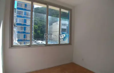 Apartamento com 2 quartos à venda na rua pompeu loureiro, copacabana, rio de janeiro, 75 m2 por r$ 835.000