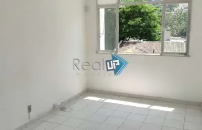 Kitnet / stúdio à venda na rua voluntários da pátria, humaitá, rio de janeiro, 24 m2 por r$ 470.000