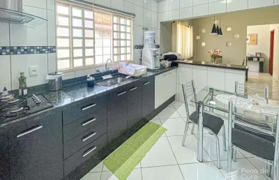 Casa 03 quartos com churrasqueira próxima ao centro de araçatuba