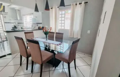 Casa com 3 quartos à venda na Rua São Luiz, 287, Paraíso, Araçatuba