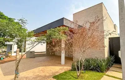 Casa em condomínio fechado com 3 quartos à venda na Rua Sebastião De Oliveira Sobrinho, 332, Aeroporto, Araçatuba