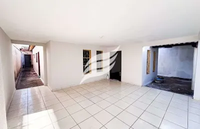 Casa com 3 quartos à venda na Rua Frei Henrique de Coimbra, 1, Jussara, Araçatuba