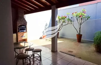 Casa com 03 dormitórios à venda no bairro concórdia 2 em araçatuba