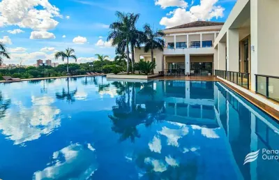 Lote de 600 m² no condomínio royal boulevard próximo ao lazer
