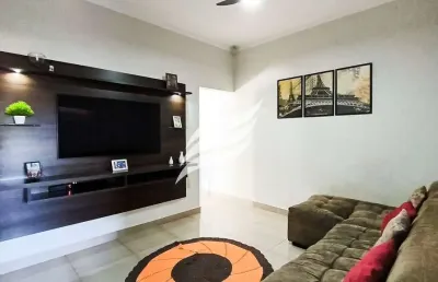 Casa 2 quartos e suíte à venda próxima à av. prestes maia em araçatuba