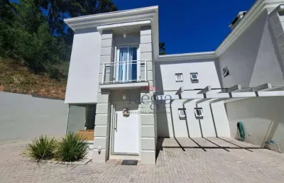 Casa em condomínio fechado com 3 quartos para alugar na Rua Vinte E Oito, 249, Parque das Hortênsias, Canela