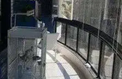 Apartamento padrão com 2/4 sendo 1 suíte na boca do rio