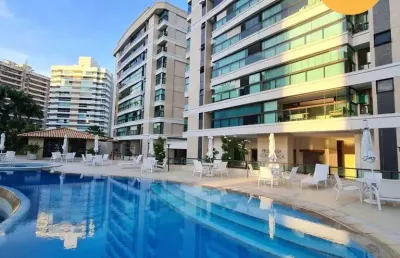 Apartamento em alphaville, 3 suítes com closet e ampliado, reformado