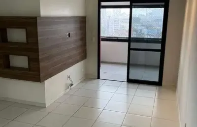 Apartamento padrão na federação, reformado, com 2/4 sendo 1 suite, com vaga e área de lazer completa.