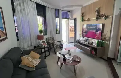 Casa em piatã, dentro de condominio, proximo a praia, com 3/4 sendo 1 suite.