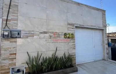 Casa com 3 quartos à venda na Rua Pau Branco, 820, Dom Lustosa, Fortaleza