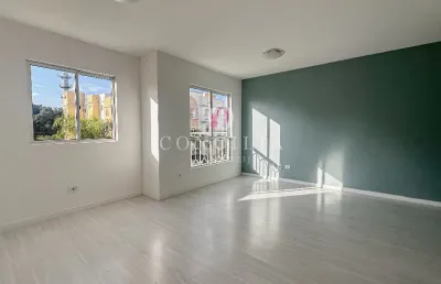 Excelente apartamento de 2 quartos no bairro capão raso curitiba/pr