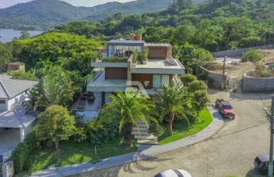 Casa à venda na avenida das rendeiras, 123, lagoa da conceição, florianópolis
