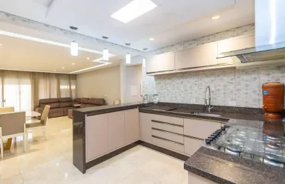 Sobrado com 3 quartos (sendo uma suíte) à venda, 183 m²  de área privativa - campina do siqueira - curitiba/pr