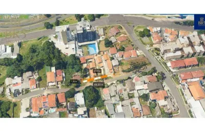 Terreno à venda em localização privilegiada, com 1.897 m² de área total, com 48m/2 de testada - mossunguê - curitiba/pr
