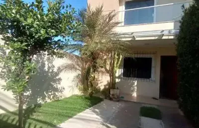 Casa para venda tem 185 metros quadrados com 3 quartos! estrada do mendanha, bairro silvestre!