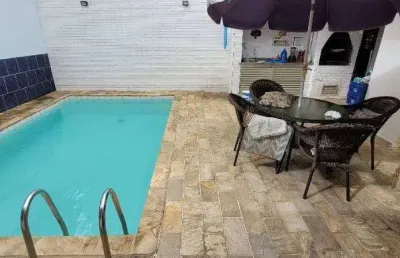 Casa linear em condomínio na iaraquã; casa de condomínio 3 quartos.50 metros colégio monteiro lobato